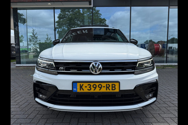 Volkswagen Tiguan 1.5 TSI ACT Highline Business R - Pano/Schuifdak- Leder - Navi - Afn.Trekhaak - Virt.Cockpit