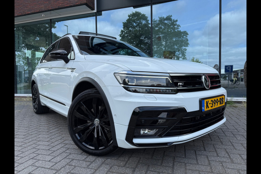 Volkswagen Tiguan 1.5 TSI ACT Highline Business R - Pano/Schuifdak- Leder - Navi - Afn.Trekhaak - Virt.Cockpit
