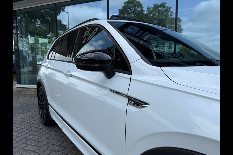 Volkswagen Tiguan 1.5 TSI ACT Highline Business R - Pano/Schuifdak- Leder - Navi - Afn.Trekhaak - Virt.Cockpit