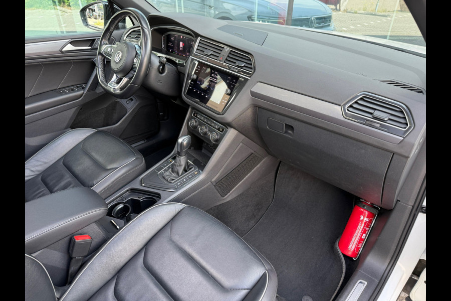 Volkswagen Tiguan 1.5 TSI ACT Highline Business R - Pano/Schuifdak- Leder - Navi - Afn.Trekhaak - Virt.Cockpit