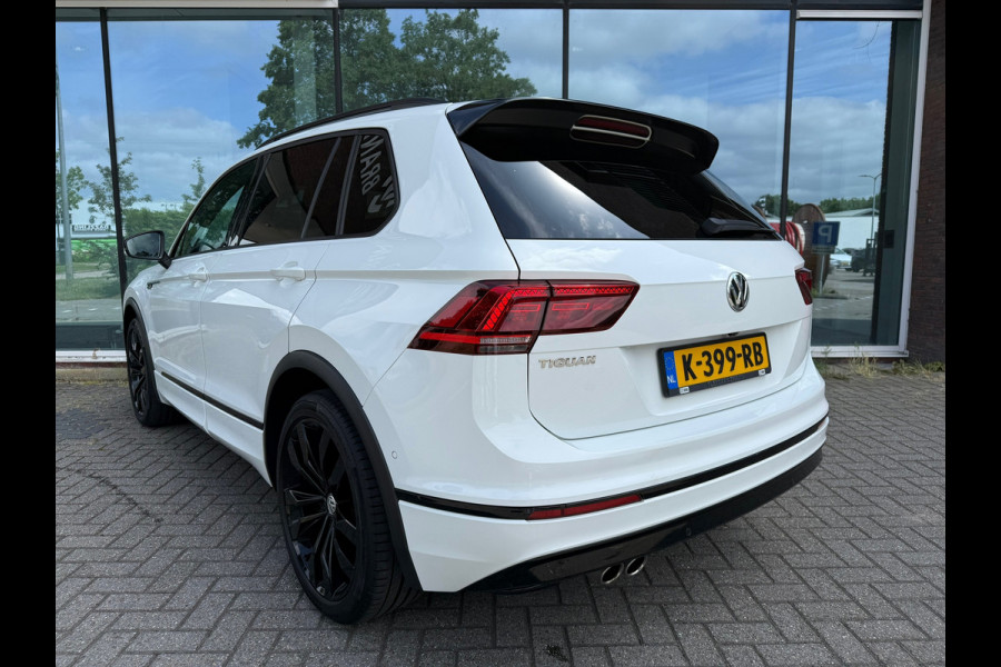 Volkswagen Tiguan 1.5 TSI ACT Highline Business R - Pano/Schuifdak- Leder - Navi - Afn.Trekhaak - Virt.Cockpit