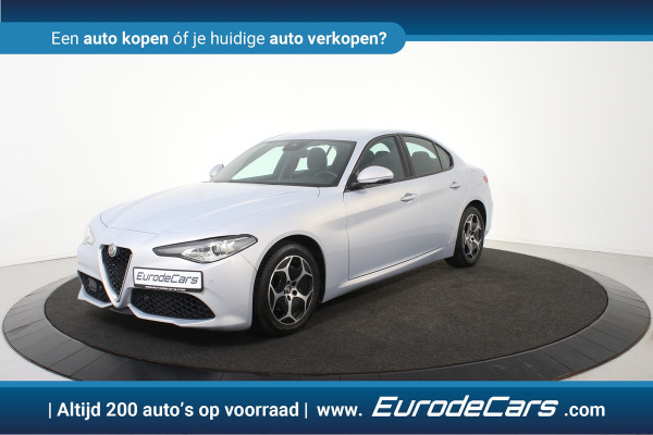 Alfa Romeo Giulia 2.2 Super Turbo Diesel *1ste eigenaar*Navigatie*Keyless*