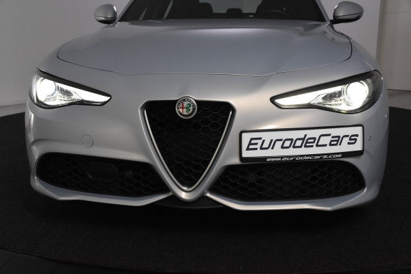 Alfa Romeo Giulia 2.2 Super Turbo Diesel *1ste eigenaar*Navigatie*Keyless*
