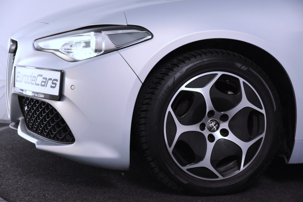 Alfa Romeo Giulia 2.2 Super Turbo Diesel *1ste eigenaar*Navigatie*Keyless*