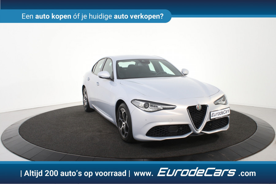 Alfa Romeo Giulia 2.2 Super Turbo Diesel *1ste eigenaar*Navigatie*Keyless*