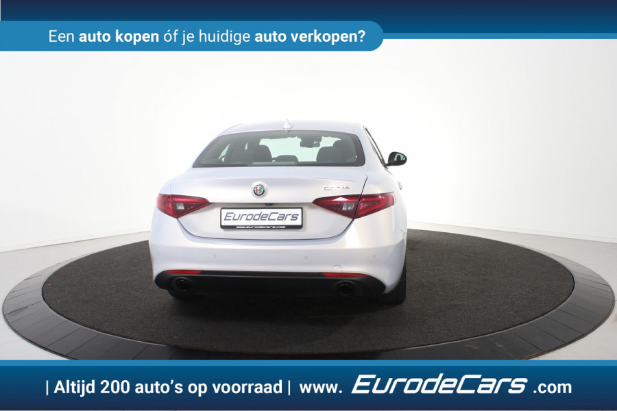 Alfa Romeo Giulia 2.2 Super Turbo Diesel *1ste eigenaar*Navigatie*Keyless*