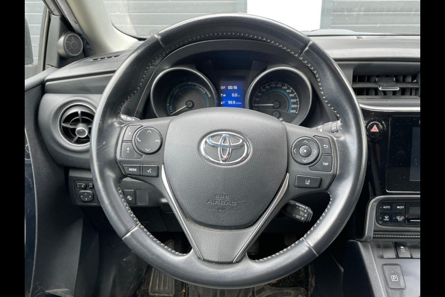 Toyota Auris 1.8 Hybrid Black Edition / NARDO GREY / AUTOMAT