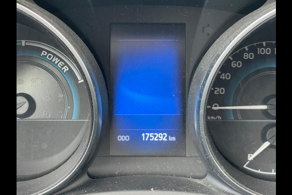 Toyota Auris 1.8 Hybrid Black Edition / NARDO GREY / AUTOMAT