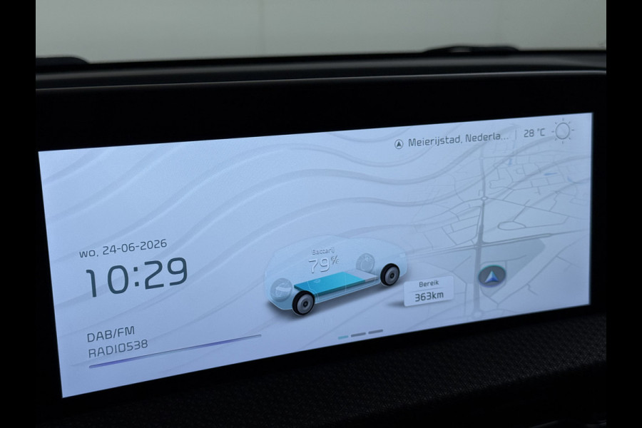 Kia Ev6 Plus Long Range 77.4kWh Trekhaak Leer+Ventilatie+Verwarming Camera Adap.Cruise Warmtepomp Meridian®-Audio Stuur+Achterbankverwar SOH 100% Elek.Achterklep Apple Carplay Android Privacy Glas Pdc Lmv Led DAB 1.600KG Trekgewicht Dealeronderhouden