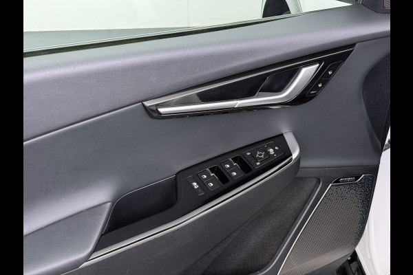 Kia Ev6 Plus Long Range 77.4kWh Trekhaak Leer+Ventilatie+Verwarming Camera Adap.Cruise Warmtepomp Meridian®-Audio Stuur+Achterbankverwar SOH 100% Elek.Achterklep Apple Carplay Android Privacy Glas Pdc Lmv Led DAB 1.600KG Trekgewicht Dealeronderhouden