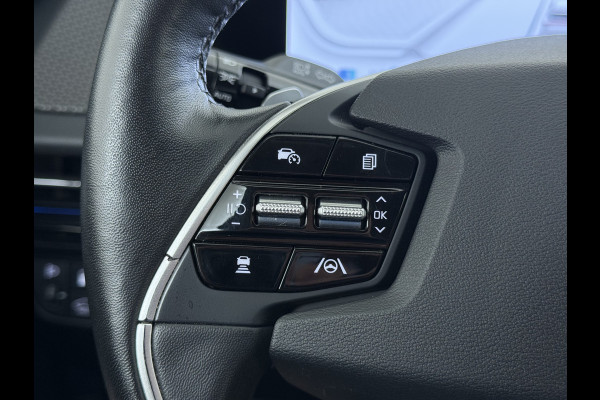 Kia Ev6 Plus Long Range 77.4kWh Trekhaak Leer+Ventilatie+Verwarming Camera Adap.Cruise Warmtepomp Meridian®-Audio Stuur+Achterbankverwar SOH 100% Elek.Achterklep Apple Carplay Android Privacy Glas Pdc Lmv Led DAB 1.600KG Trekgewicht Dealeronderhouden