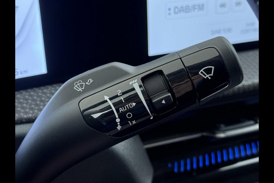 Kia Ev6 Plus Long Range 77.4kWh Trekhaak Leer+Ventilatie+Verwarming Camera Adap.Cruise Warmtepomp Meridian®-Audio Stuur+Achterbankverwar SOH 100% Elek.Achterklep Apple Carplay Android Privacy Glas Pdc Lmv Led DAB 1.600KG Trekgewicht Dealeronderhouden