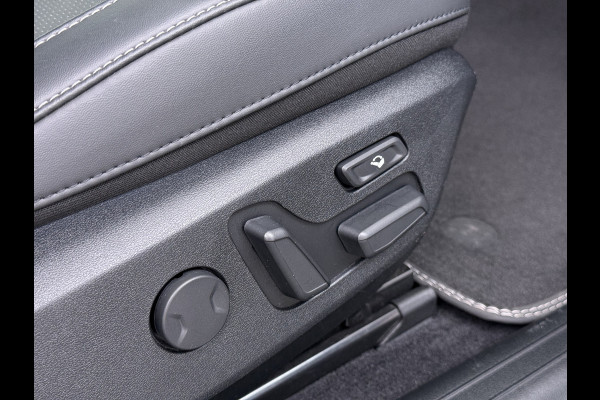 Kia Ev6 Plus Long Range 77.4kWh Trekhaak Leer+Ventilatie+Verwarming Camera Adap.Cruise Warmtepomp Meridian®-Audio Stuur+Achterbankverwar SOH 100% Elek.Achterklep Apple Carplay Android Privacy Glas Pdc Lmv Led DAB 1.600KG Trekgewicht Dealeronderhouden