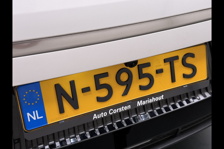 Kia Ev6 Plus Long Range 77.4kWh Trekhaak Leer+Ventilatie+Verwarming Camera Adap.Cruise Warmtepomp Meridian®-Audio Stuur+Achterbankverwar SOH 100% Elek.Achterklep Apple Carplay Android Privacy Glas Pdc Lmv Led DAB 1.600KG Trekgewicht Dealeronderhouden