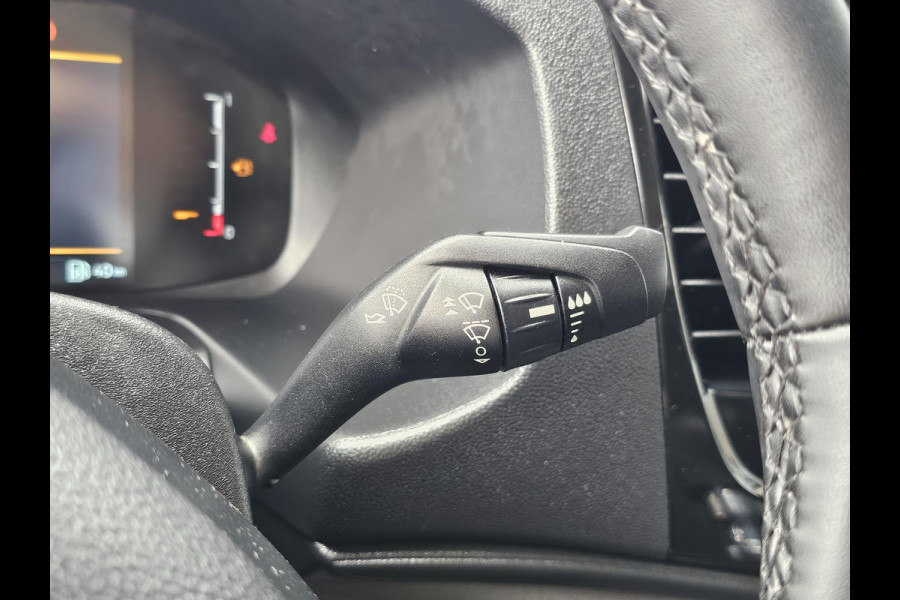 Ford Transit 310 2.0 TDCI L2H2 Trend Achteruitrijcamera | Betimmerde Laadruimte | Trekhaak | Airco | Navigatie | Adaptieve Cruise Control | Stoelverwarming etc.