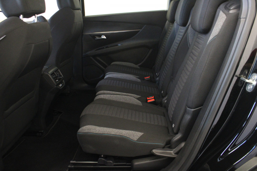 Peugeot 5008 1.2 PureTech Active Pack Business |Camera|Navi|