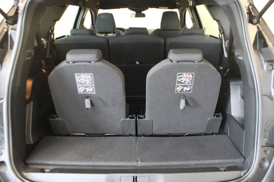 Peugeot 5008 1.2 PureTech Active Pack Business |Camera|Navi|