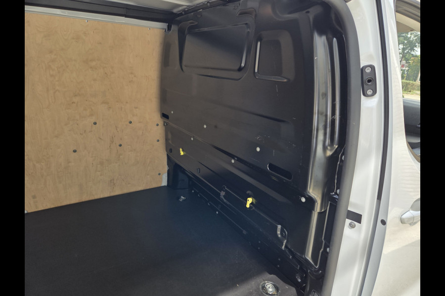 Peugeot e-Expert Long L3 75 kWh Xenon Stoelverwarming Airco Achteruitrijcamera