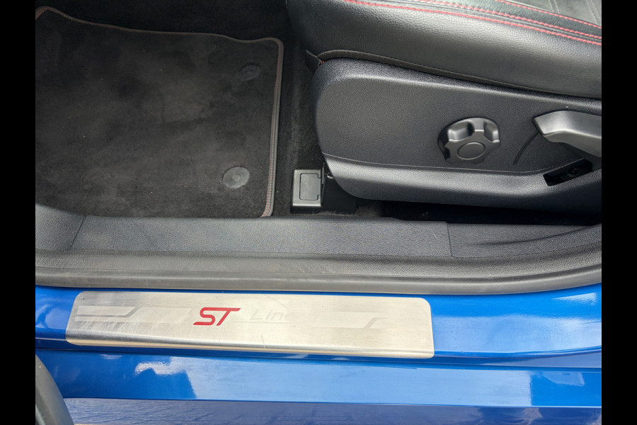 Ford EcoSport 1.0 EcoBoost ST-Line Black | Trekhaak | Camera