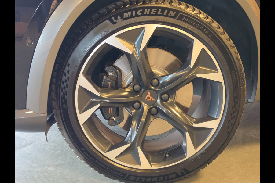 CUPRA Formentor 2.0 TSI 4DRIVE l Beats l Trekhaak l Pano l Virtual l Carplay
