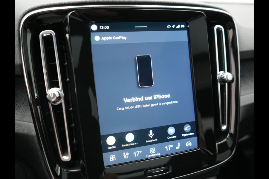 Volvo XC40 Recharge Ultimate 69 kWh 232pk Dealer O.H | Panodak | 360 Camera | Adaptive Cruise | Harman / Kardon | Alcantara Sportstoelen Memory & Verwarmd | BLIS | Keyless | Apple Carplay | Pilot Assist | Stuurverwarming | Google Assistant & Maps | Navigatie | DAB | 19"L.M |