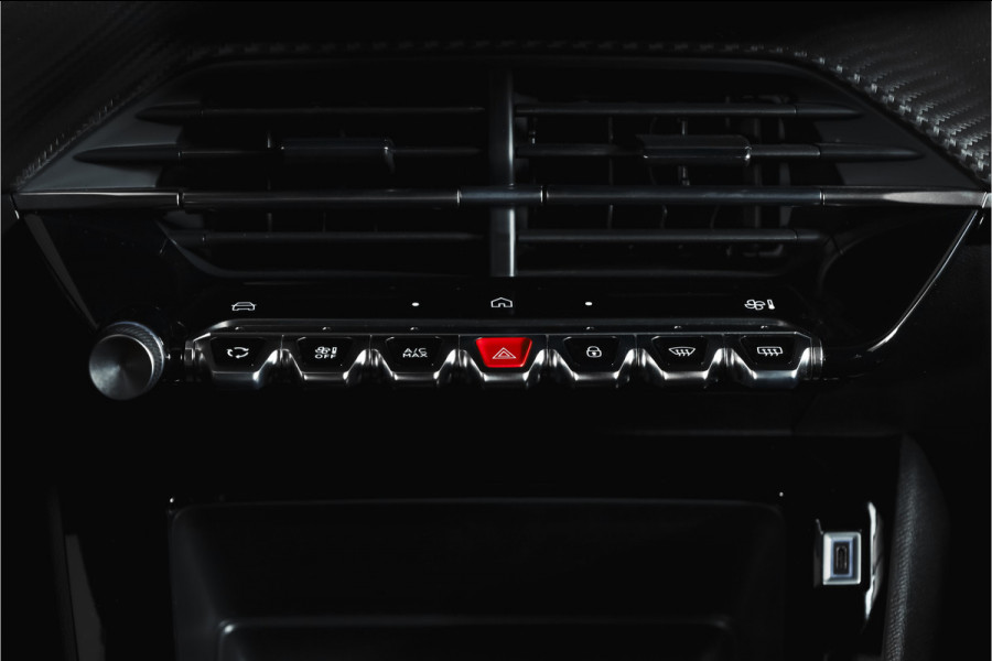 Peugeot 2008 1.2 Hybrid 136 Style | Cruise | PDC | App. Connect | ECC | LM 16" | 8066