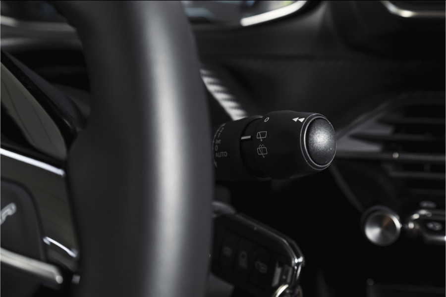 Peugeot 2008 1.2 Hybrid 136 Style | Cruise | PDC | App. Connect | ECC | LM 16" | 8066
