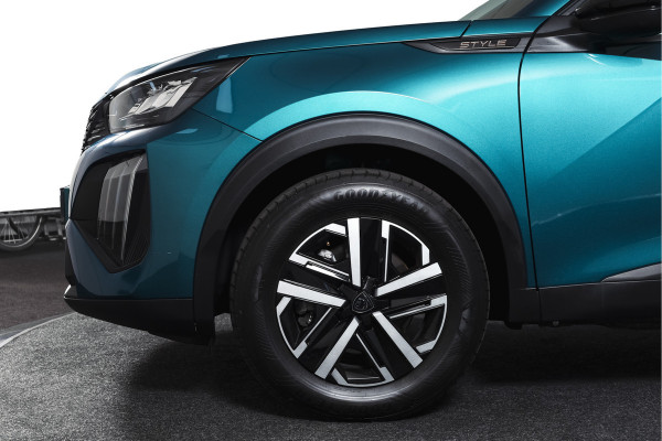 Peugeot 2008 1.2 Hybrid 136 Style | Cruise | PDC | App. Connect | ECC | LM 16" | 8066