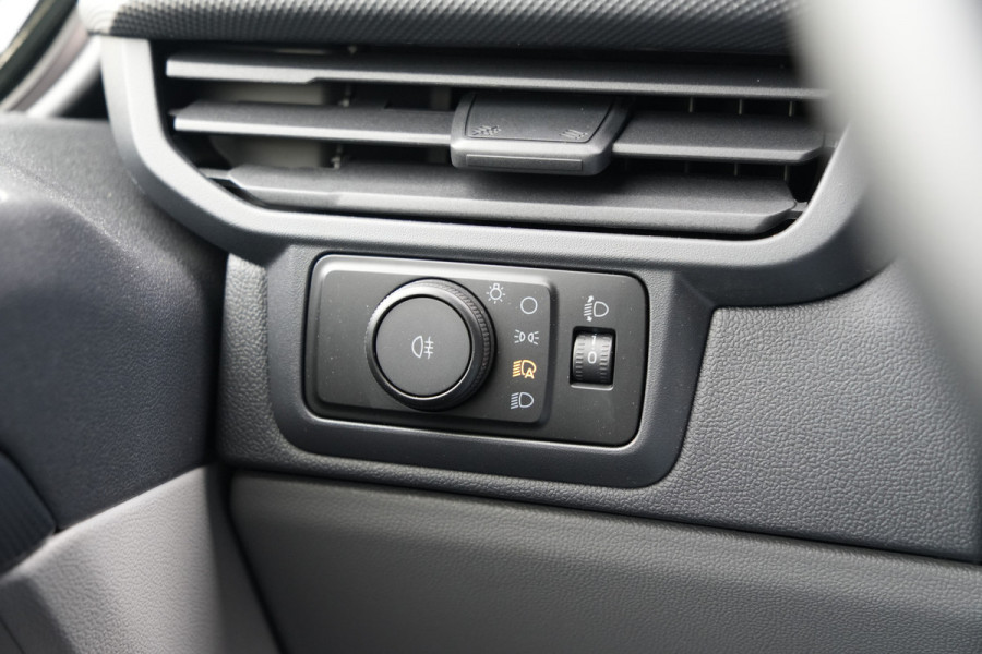Ford Transit Custom 320 2.0 TDCI L2H1 Trend 136pk - INCLUSIEF BPM - 2x Schuif - Achterklep - LED - Carplay - Stoelverwarming - Rijklaar