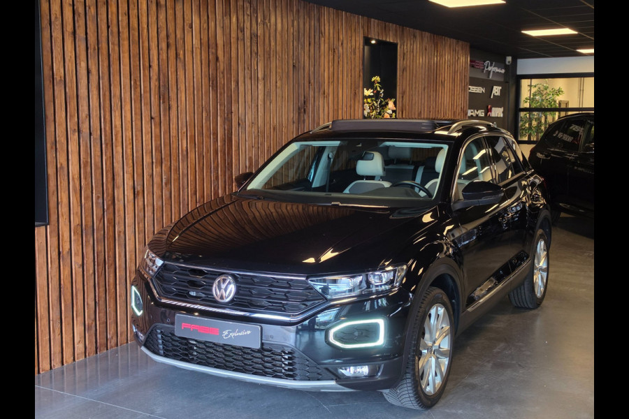Volkswagen T-Roc 1.5 TSI Sport Business l Led l Pano l Virtual l DAB l Carplay