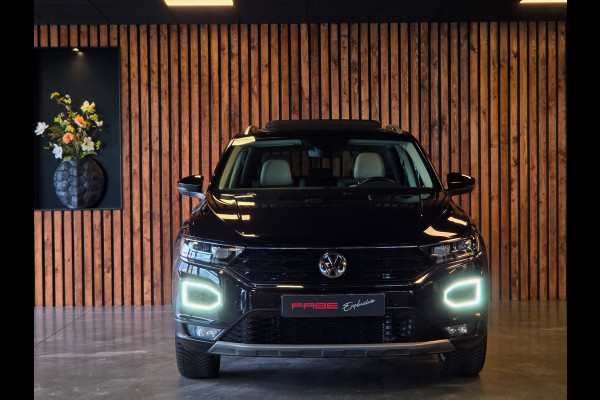 Volkswagen T-Roc 1.5 TSI Sport Business l Led l Pano l Virtual l DAB l Carplay