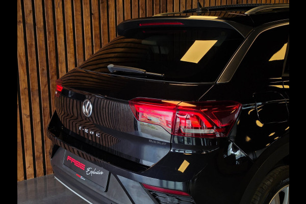 Volkswagen T-Roc 1.5 TSI Sport Business l Led l Pano l Virtual l DAB l Carplay