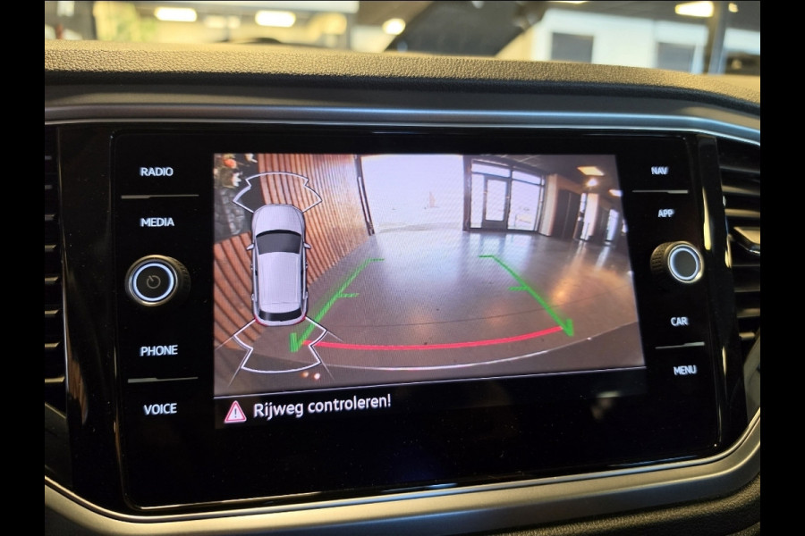 Volkswagen T-Roc 1.5 TSI Sport Business l Led l Pano l Virtual l DAB l Carplay