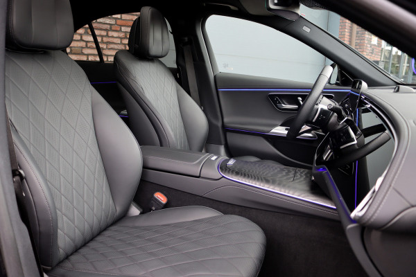 Mercedes-Benz E-Klasse 450 d 4MATIC AMG Line | Hyperscreen | Luchtvering | Achterasbesturing | Standkachel | Nappa Leder | Stoelventilatie | Trekhaak | Distronic+ | HUD | Massage | 3D-Display |