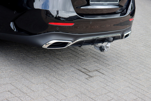 Mercedes-Benz E-Klasse 450 d 4MATIC AMG Line | Hyperscreen | Luchtvering | Achterasbesturing | Standkachel | Nappa Leder | Stoelventilatie | Trekhaak | Distronic+ | HUD | Massage | 3D-Display |