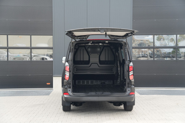 Ford Transit Custom 320 2.0 TDCI L2H1 Trend 136pk - INCLUSIEF BPM - 2x Schuif - Achterklep - LED - Carplay - Stoelverwarming - Rijklaar