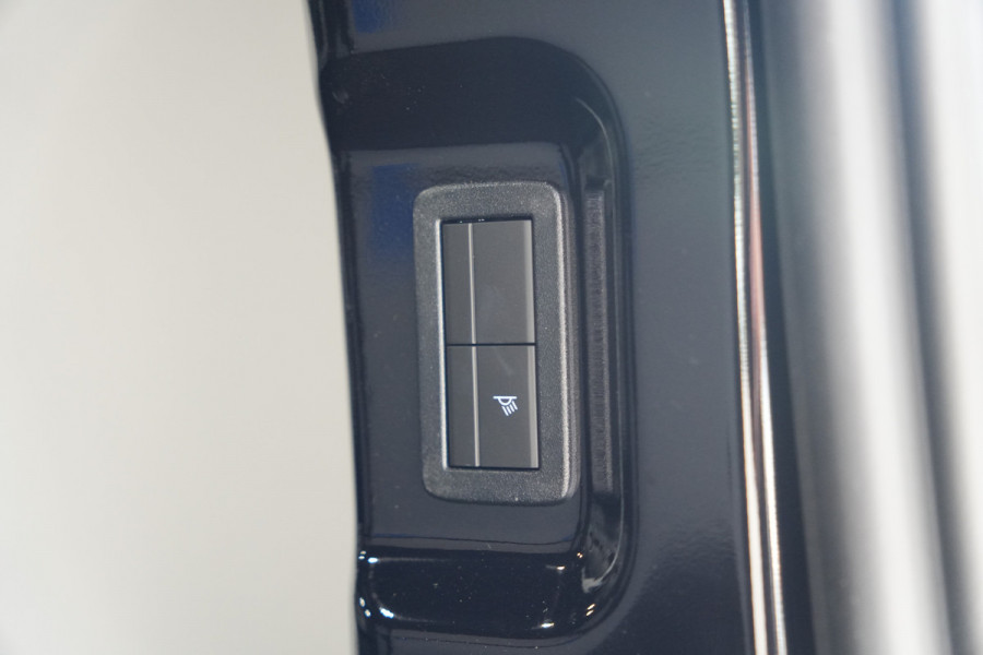 Ford Transit Custom 320 2.0 TDCI L2H1 Trend 136pk - INCLUSIEF BPM - 2x Schuif - Achterklep - LED - Carplay - Stoelverwarming - Rijklaar