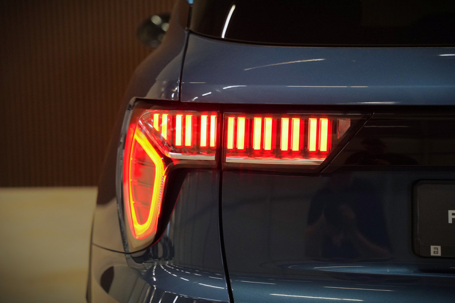 Lynk & Co 01 1.5 | Panoramadak | Stoelverwarming | Keyless | Apple Carplay | Memory Seat | Adaptive Cruise Control | Infinity | Navigatie | 360 Camera | Parkeersensoren | Ambiance Verlichting | SOH 94,2%