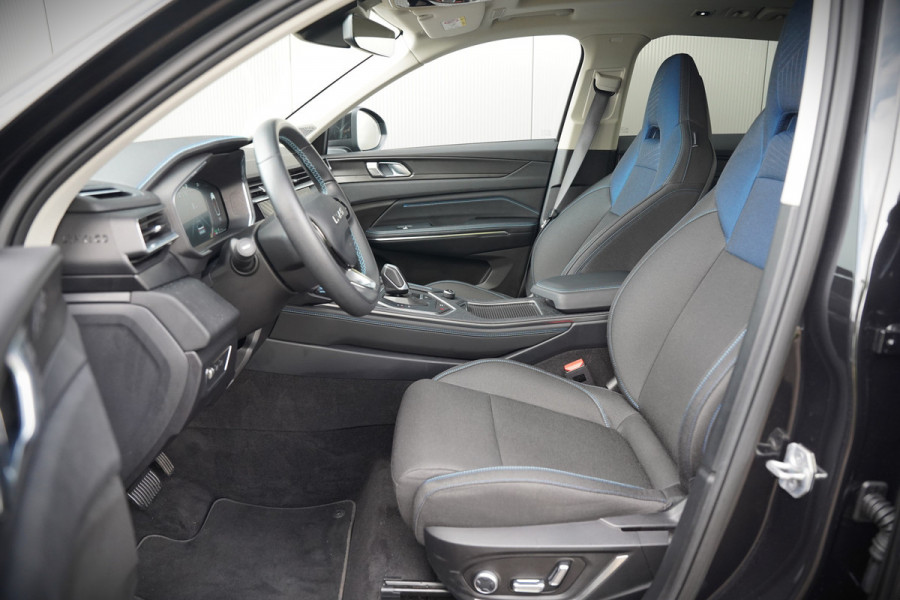 Lynk & Co 01 1.5 | Panoramadak | Stoelverwarming | Keyless | Apple Carplay | Memory Seat | Adaptive Cruise Control | Infinity | Navigatie | 360 Camera | Parkeersensoren | Ambiance Verlichting | SOH 94,2%