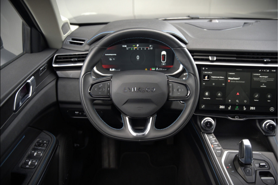 Lynk & Co 01 1.5 | Panoramadak | Stoelverwarming | Keyless | Apple Carplay | Memory Seat | Adaptive Cruise Control | Infinity | Navigatie | 360 Camera | Parkeersensoren | Ambiance Verlichting | SOH 94,2%