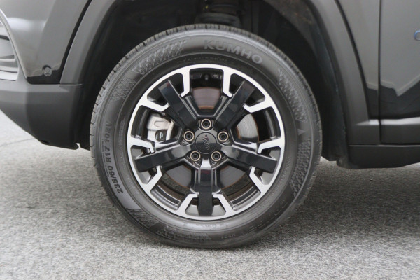 Jeep Compass 4xe 240 Plug-in Hybrid Electric Trailhawk Panoramadak, ACC, Camera, Apple Carplay, Virtual Cockpit, Climate, 17''