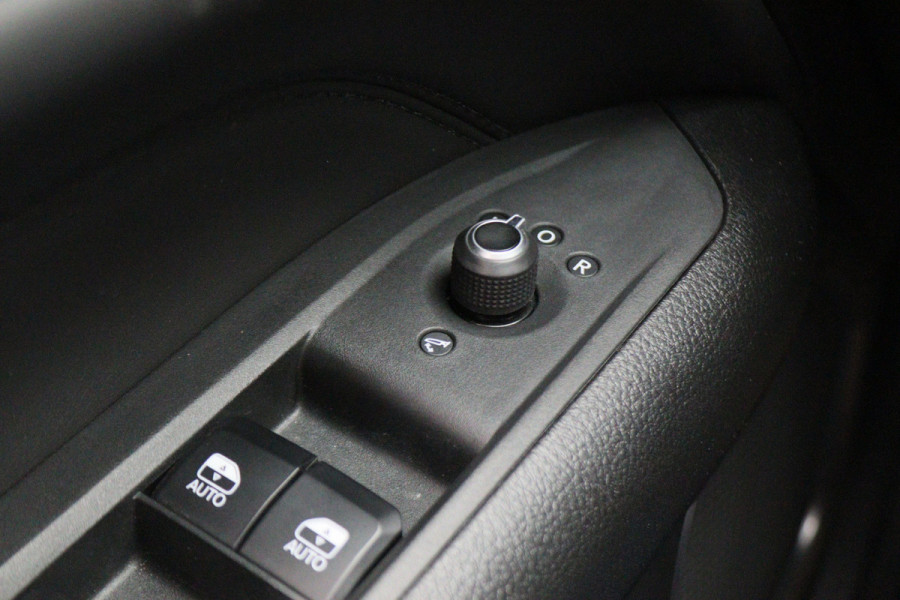 Jeep Compass 4xe 240 Plug-in Hybrid Electric Trailhawk Panoramadak, ACC, Camera, Apple Carplay, Virtual Cockpit, Climate, 17''