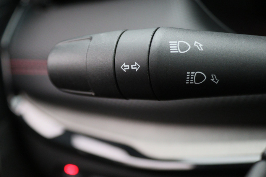Jeep Compass 4xe 240 Plug-in Hybrid Electric Trailhawk Panoramadak, ACC, Camera, Apple Carplay, Virtual Cockpit, Climate, 17''