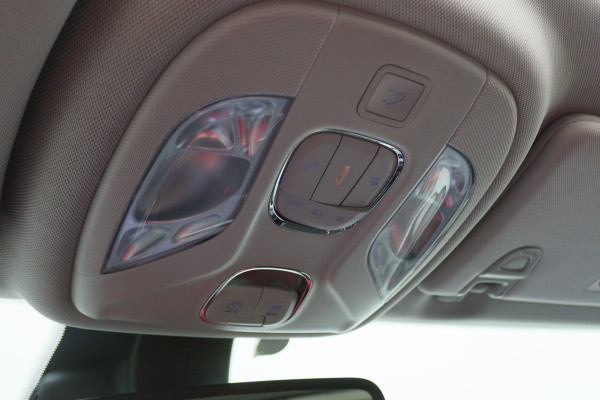 Jeep Compass 4xe 240 Plug-in Hybrid Electric Trailhawk Panoramadak, ACC, Camera, Apple Carplay, Virtual Cockpit, Climate, 17''