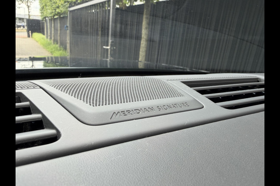 Land Rover Range Rover P 615 SV / Two-Tone Interieur / NL-Auto / BTW