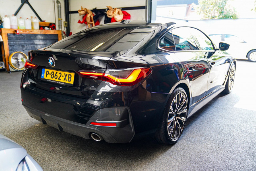 BMW 4 Serie Gran Coupé 420i Business Edition Plus | Head up Display | Stuurwielverwarming | Panoramadak