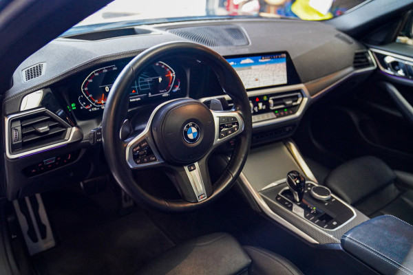 BMW 4 Serie Gran Coupé 420i Business Edition Plus | Head up Display | Stuurwielverwarming | Panoramadak
