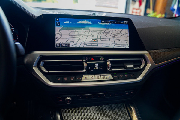 BMW 4 Serie Gran Coupé 420i Business Edition Plus | Head up Display | Stuurwielverwarming | Panoramadak