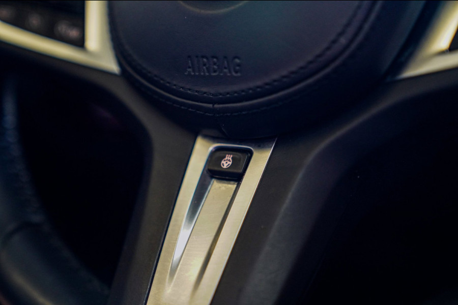 BMW 4 Serie Gran Coupé 420i Business Edition Plus | Head up Display | Stuurwielverwarming | Panoramadak