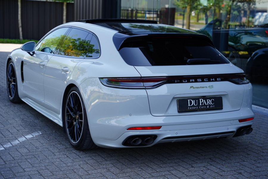 Porsche Panamera Sport Turismo 2.9 4S / Krijtgrijs / Sport Design / Sportuitlaat